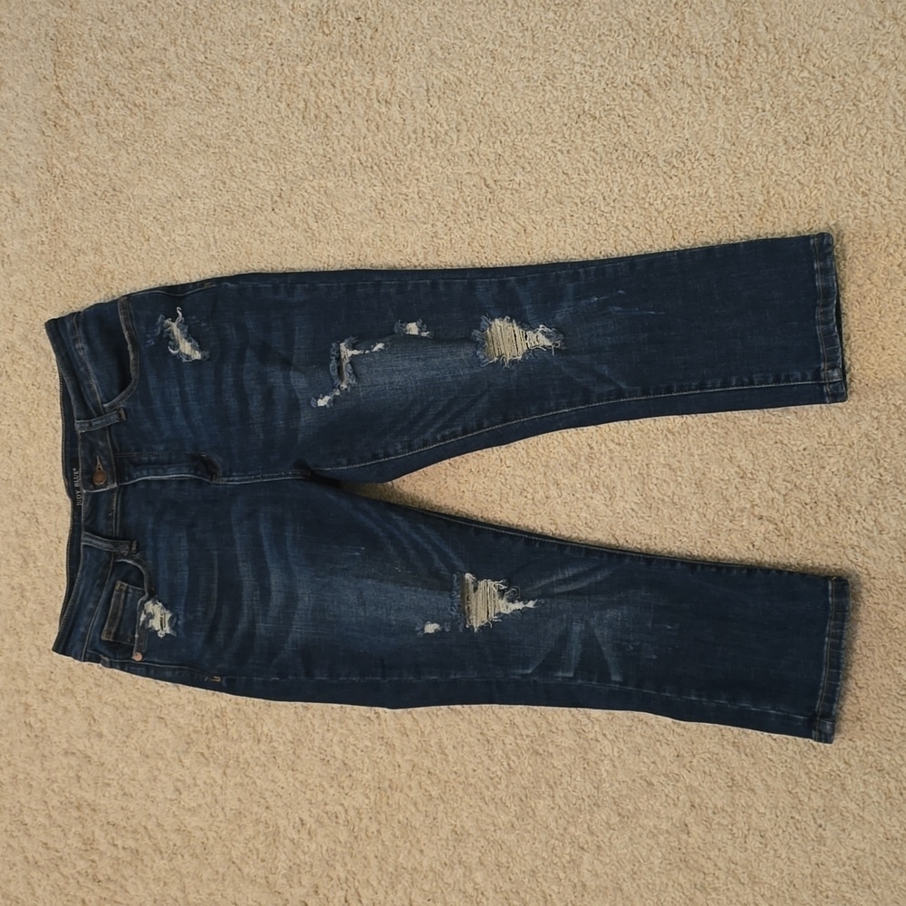 Judy Blue Capris. Sz 7/28